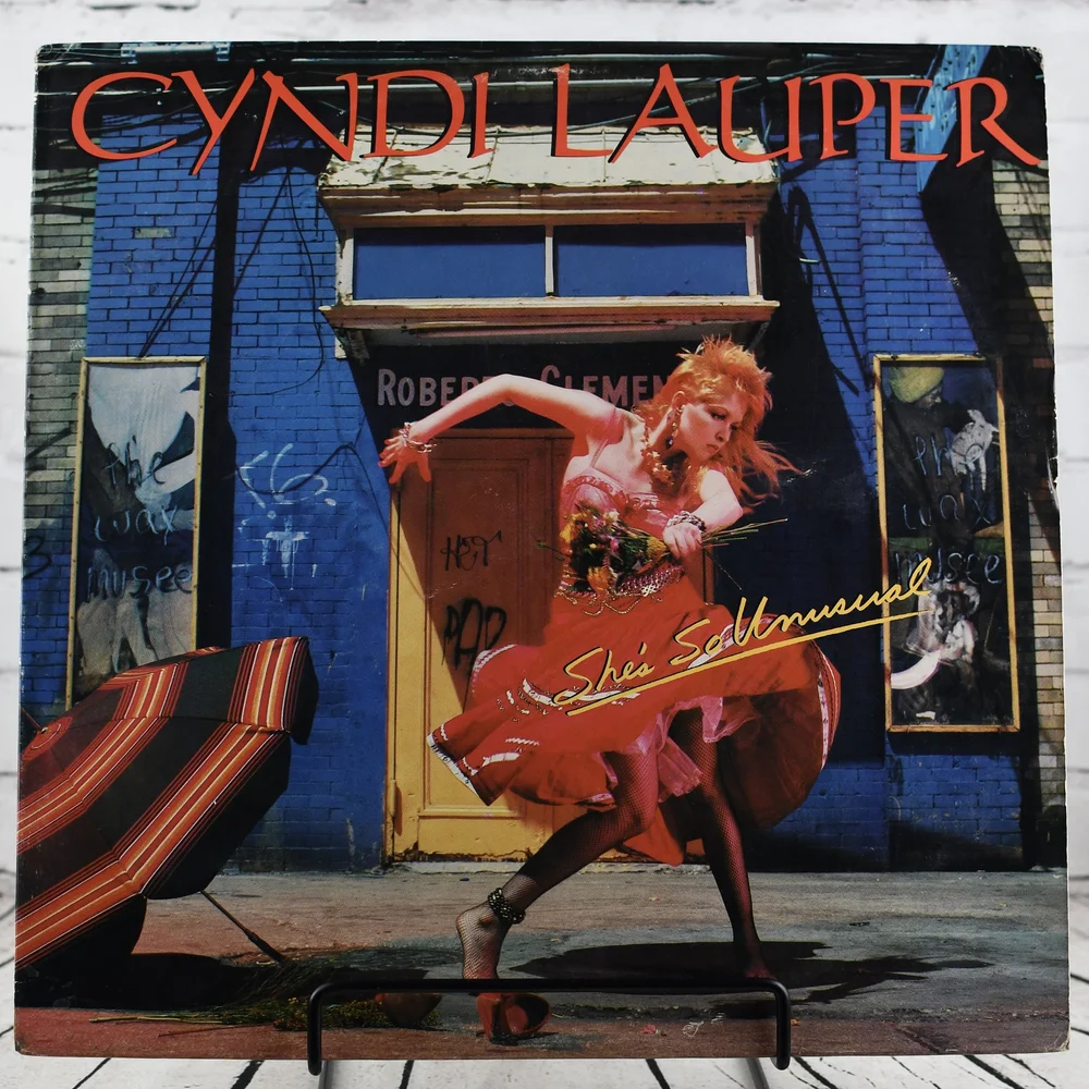 絶版　希少　Picture Life of Cyndi Lauper 絶版 希少 Picture Life of Cyndi Lauper Cyndi Lauper's 'She's
