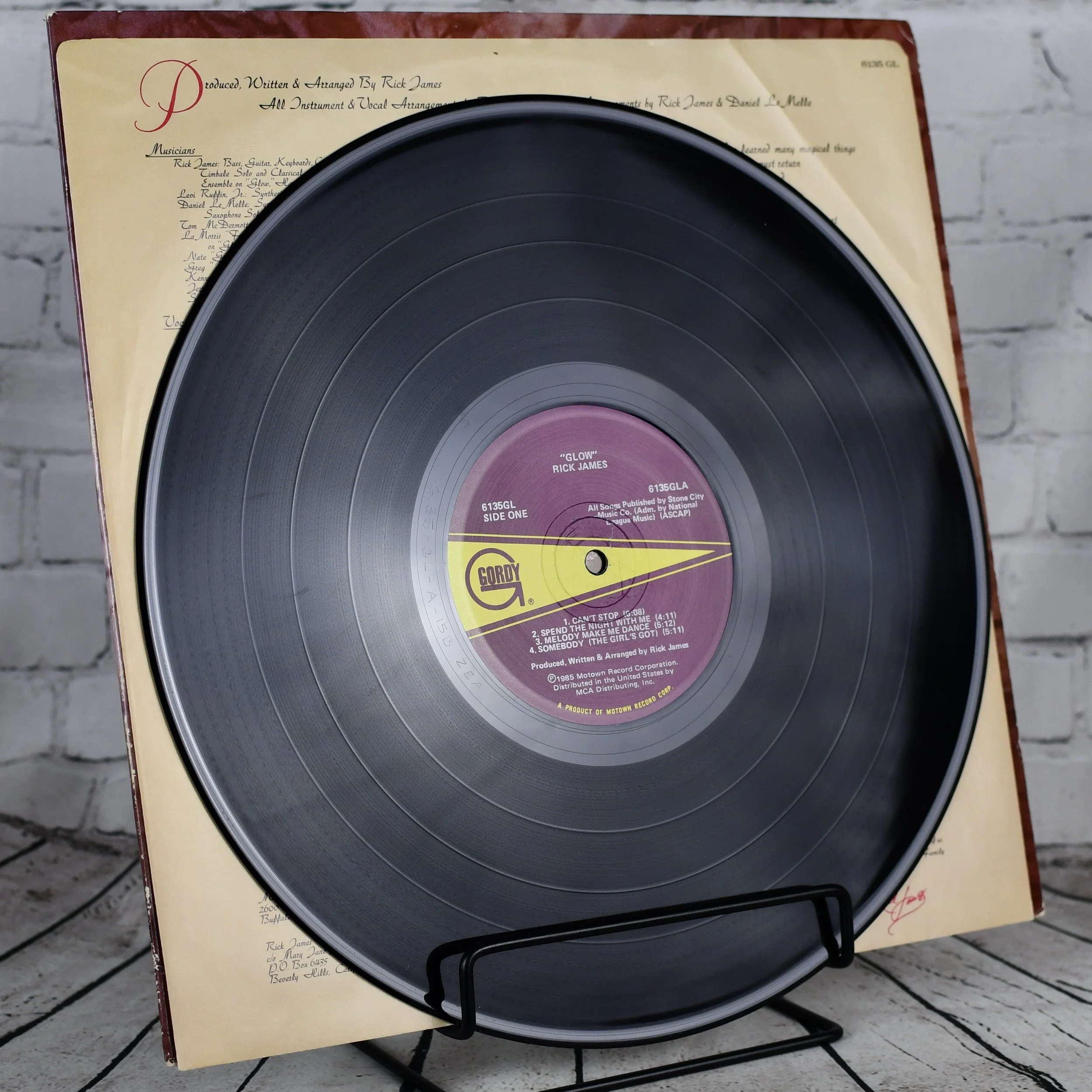 Michael Jackson – Another Part Of Me, 7