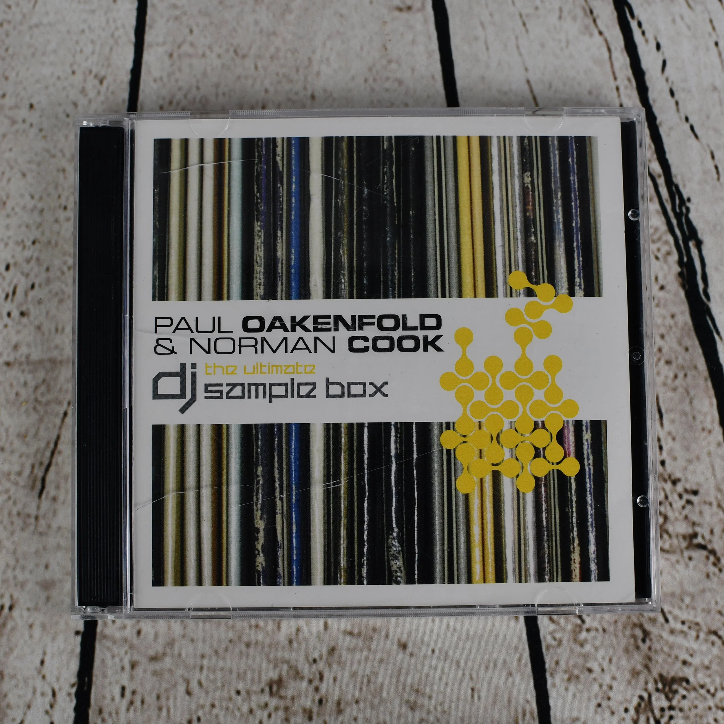 その他 Sudafrika [DVD] Triple Feature DVD Video Movies Planet 51 the Pirates Surf's