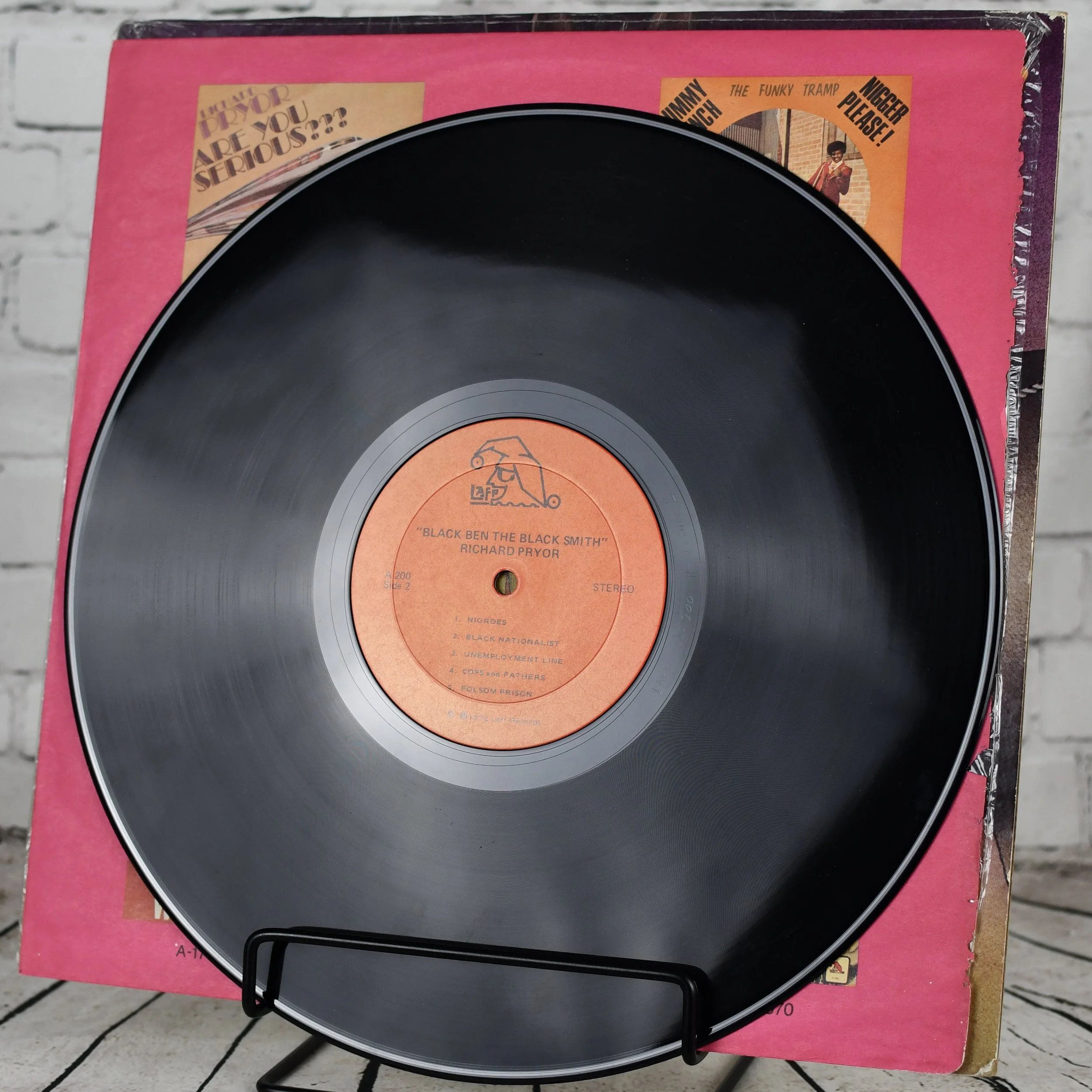 Madonna – Material Girl, 12