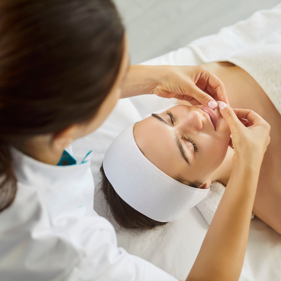 Lymphatic Drainage: What It Does, What It Doesn’t &amp; Who Benefits