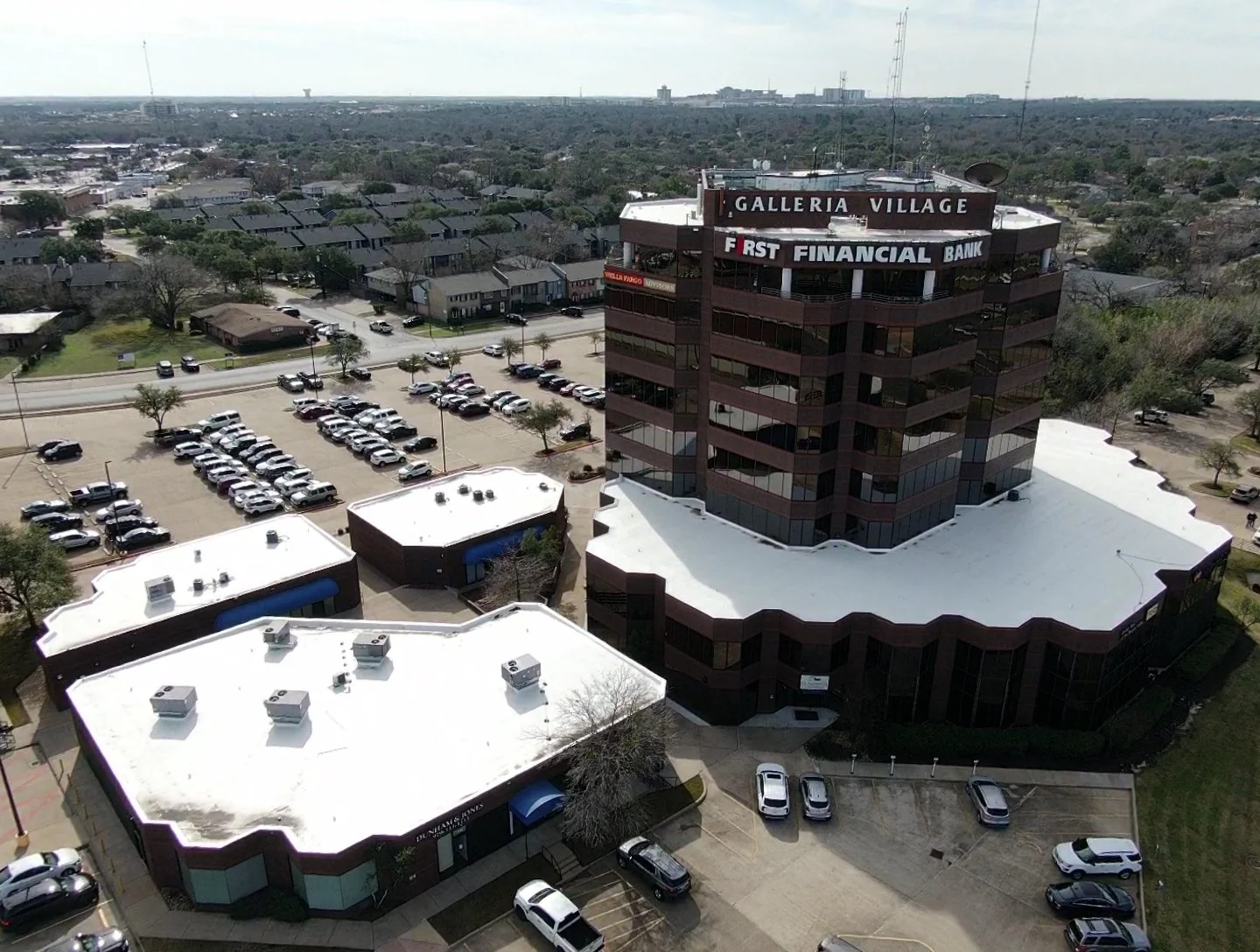 Galleria Village