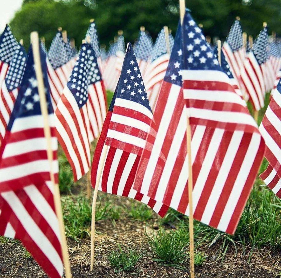 In observance of Memorial Day on Monday, May 26, Chick-fil-A Summerville will have amended hours of operation from 10:30 am-4:00 pm.

We remain forever grateful for the many men and women in our armed forces who made the ultimate sacrifice.