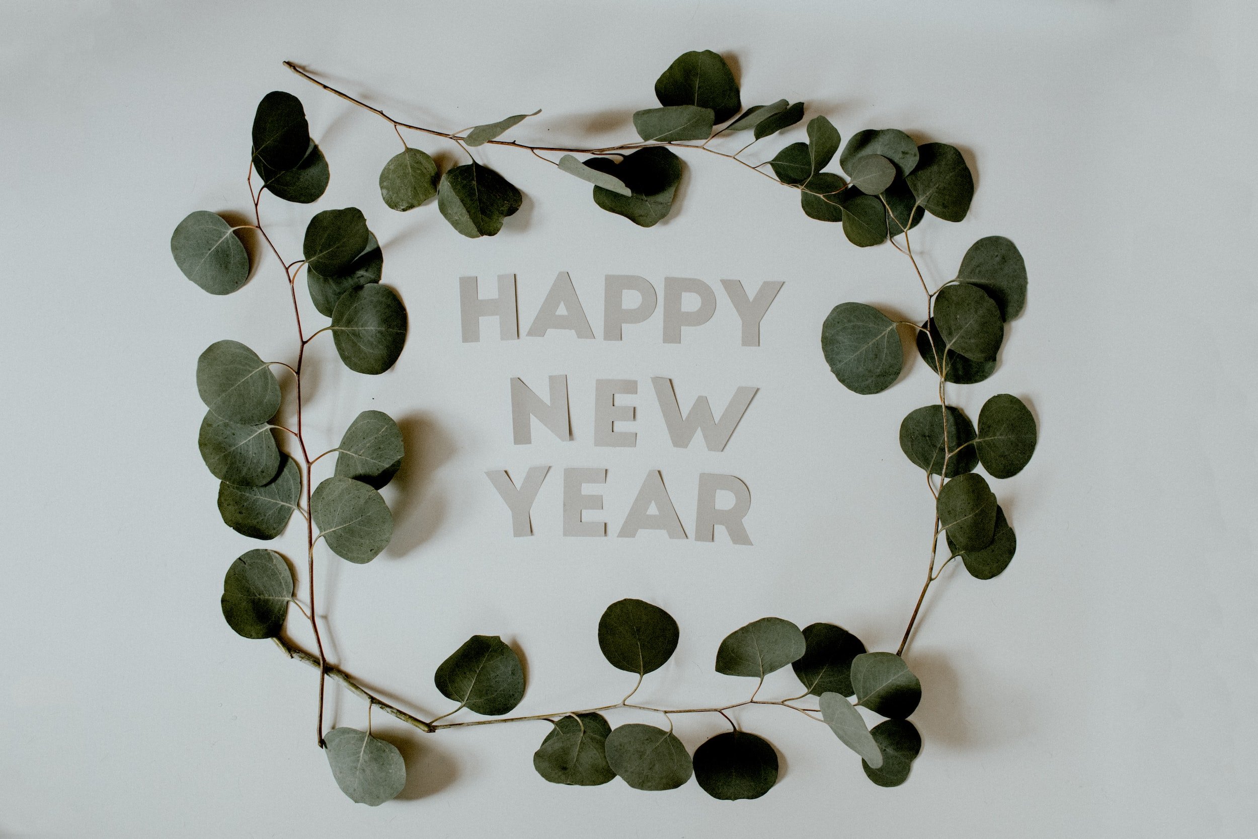 Table Setting: New Year with Tarot