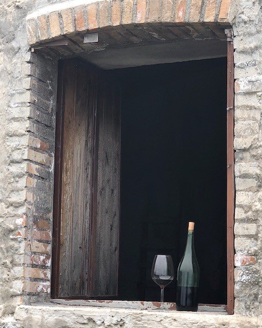 wine bottle.jpg