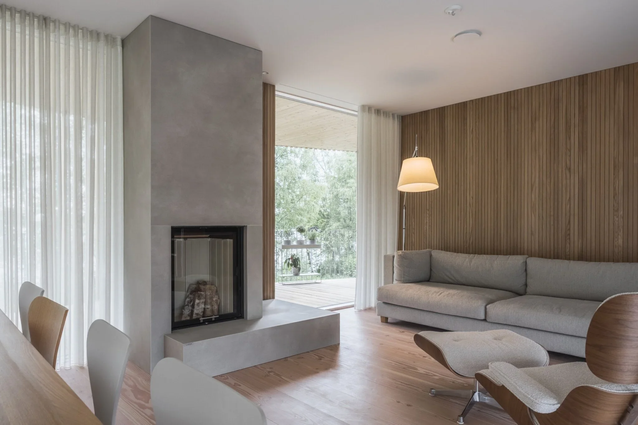 Modern & Cozy livingroom featuring Slabs from Laminam