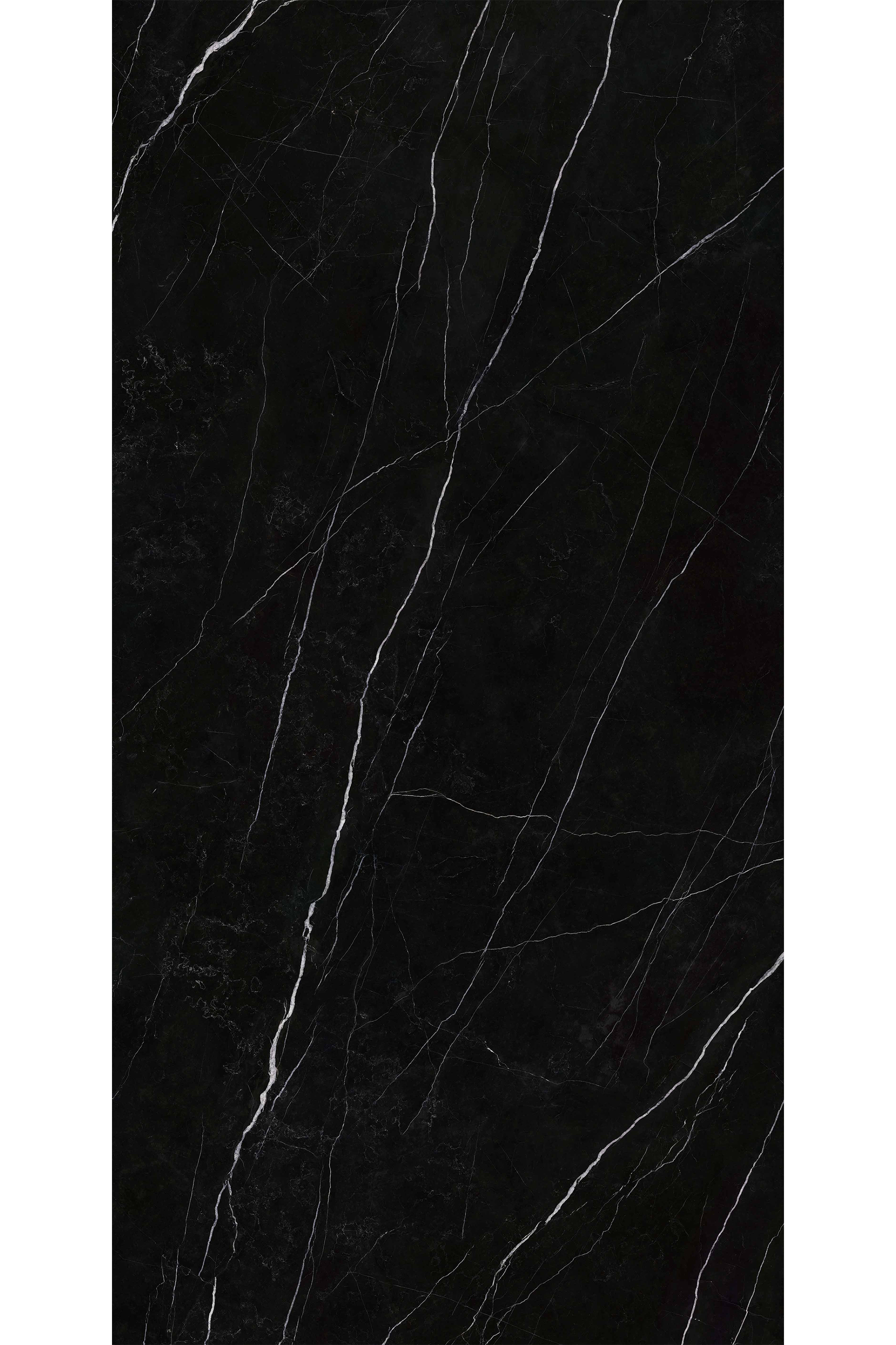 nero marguira - B - WEB.png