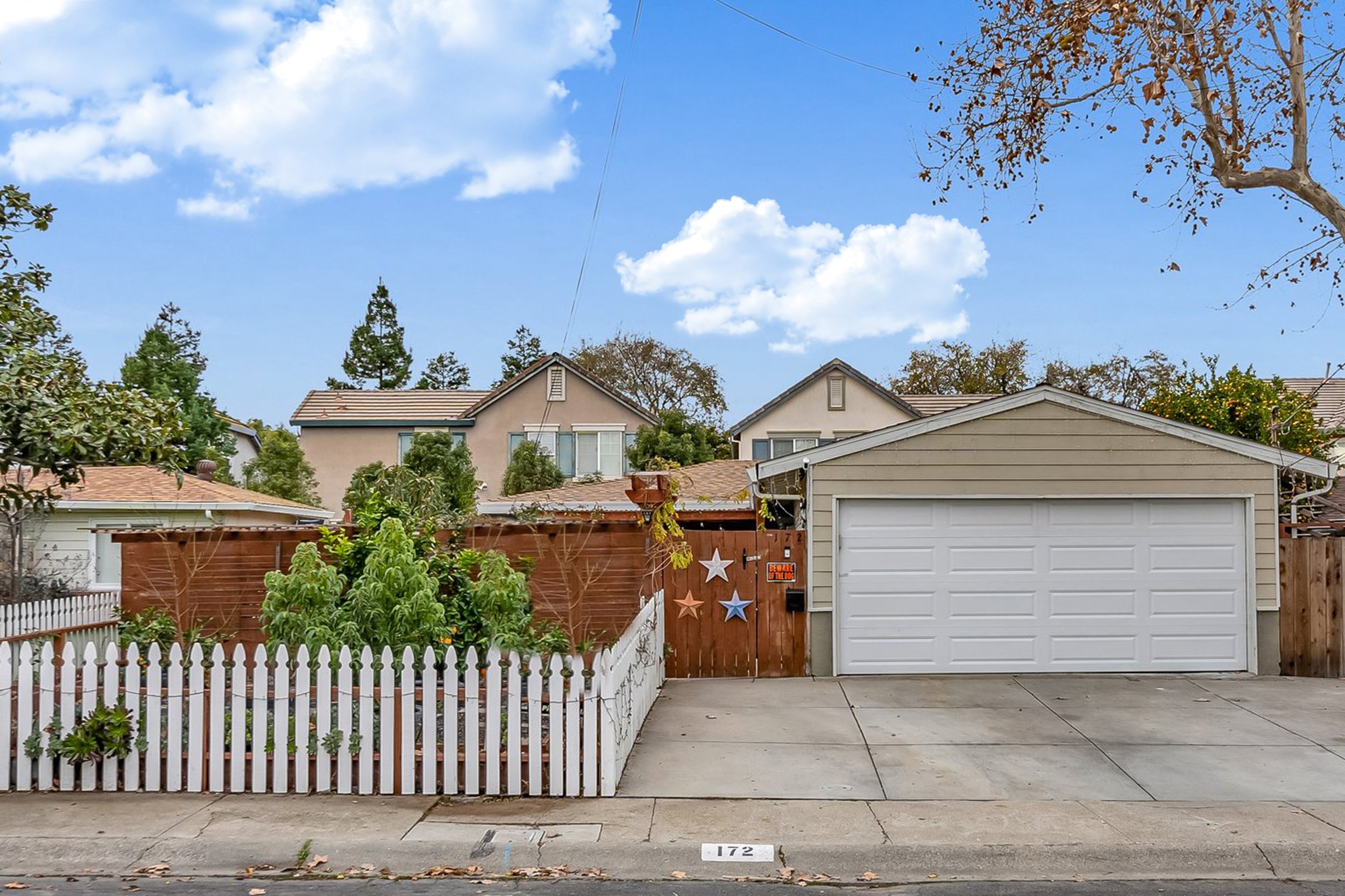 172 Andrew Ave, Pittsburg, CA 94565