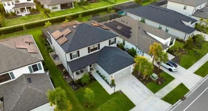 Guía de Helotes, escuelas, vivienda y traslados