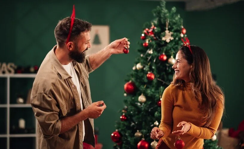 Is Christmas Eve a Good Day to Make an Offer?
