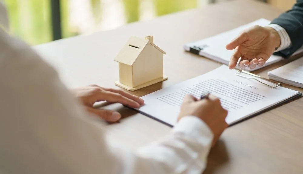 Home Sale Contingency in Texas: Make Your Offer Strong