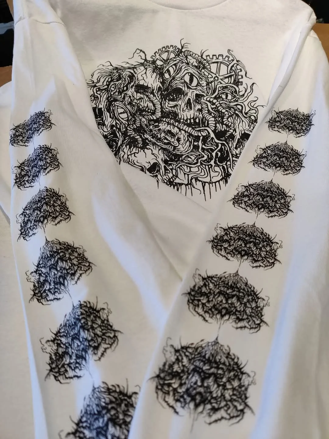 EAECTRL SHIRT LS.jpg