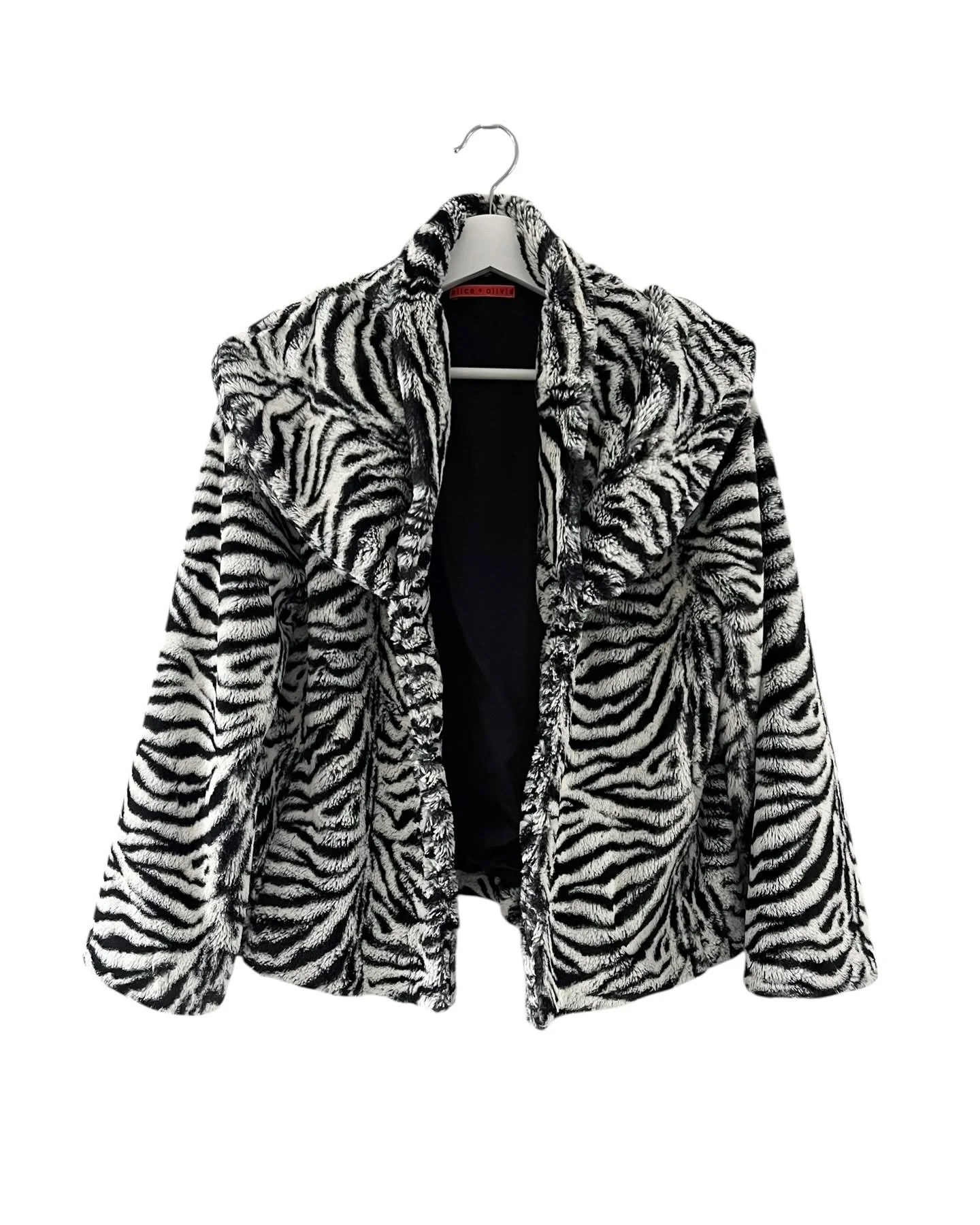 Holly Style 06.jpg