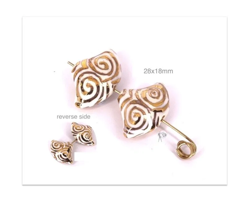 Ivory Designer Ceramic Fan Beads – Pair – PDF4B