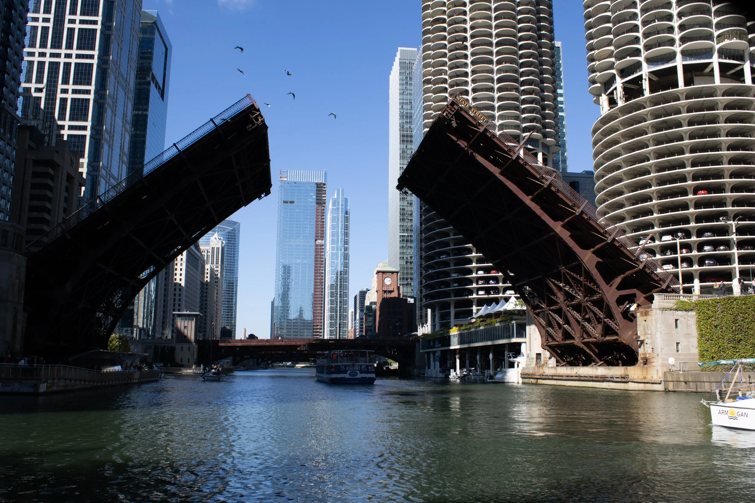 Photo of State Street Bridge Lift in Chicago