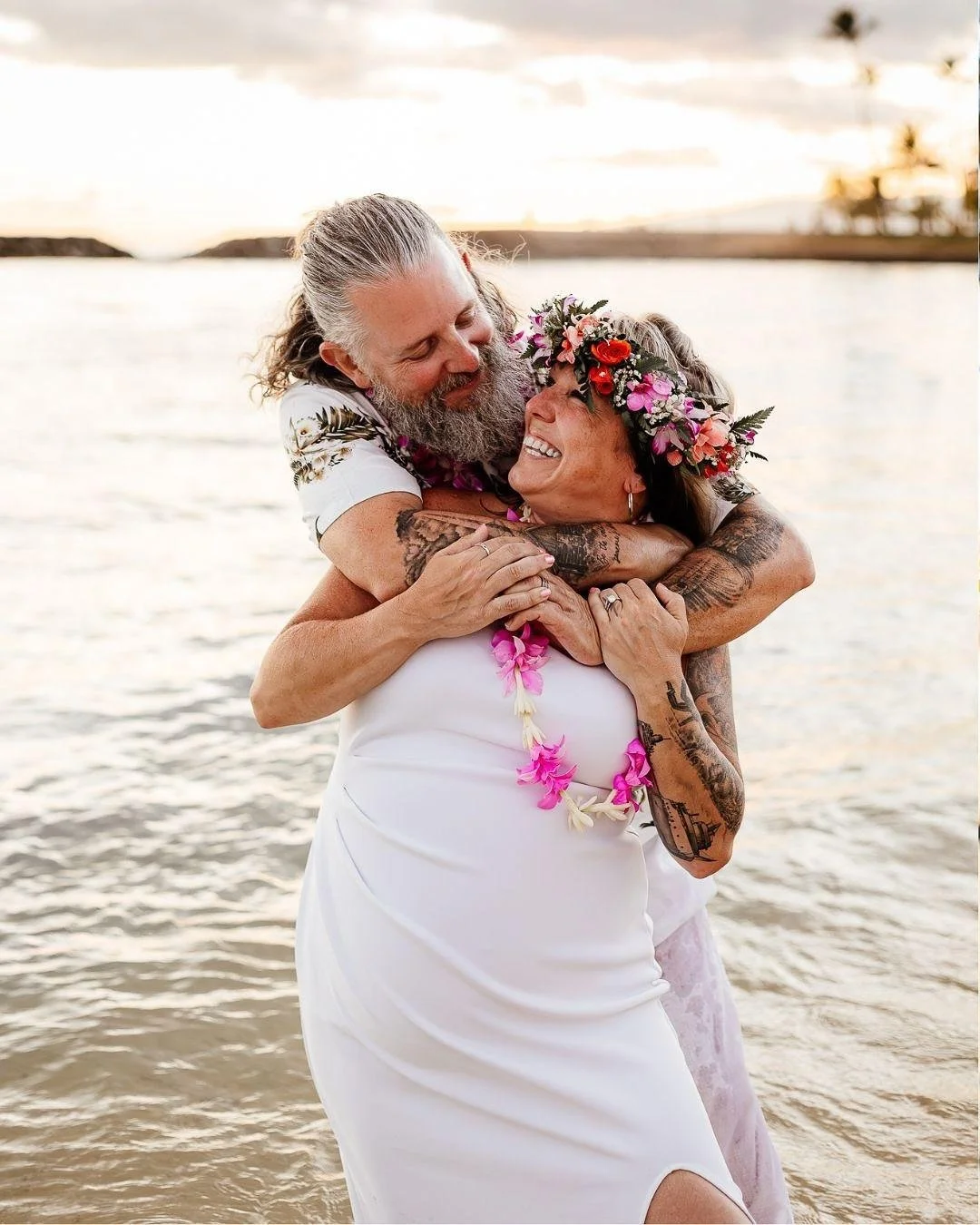 These two made this photoshoot such a fun one 🫶✨ So many laughs, endless smiles, and so much love. Couldn&rsquo;t have asked for a better session here at Magic Island, Honolulu, Hawaii 🌴💍
#hawaiicouples #magicislandhawaii #hawaiiphotographer #hawa