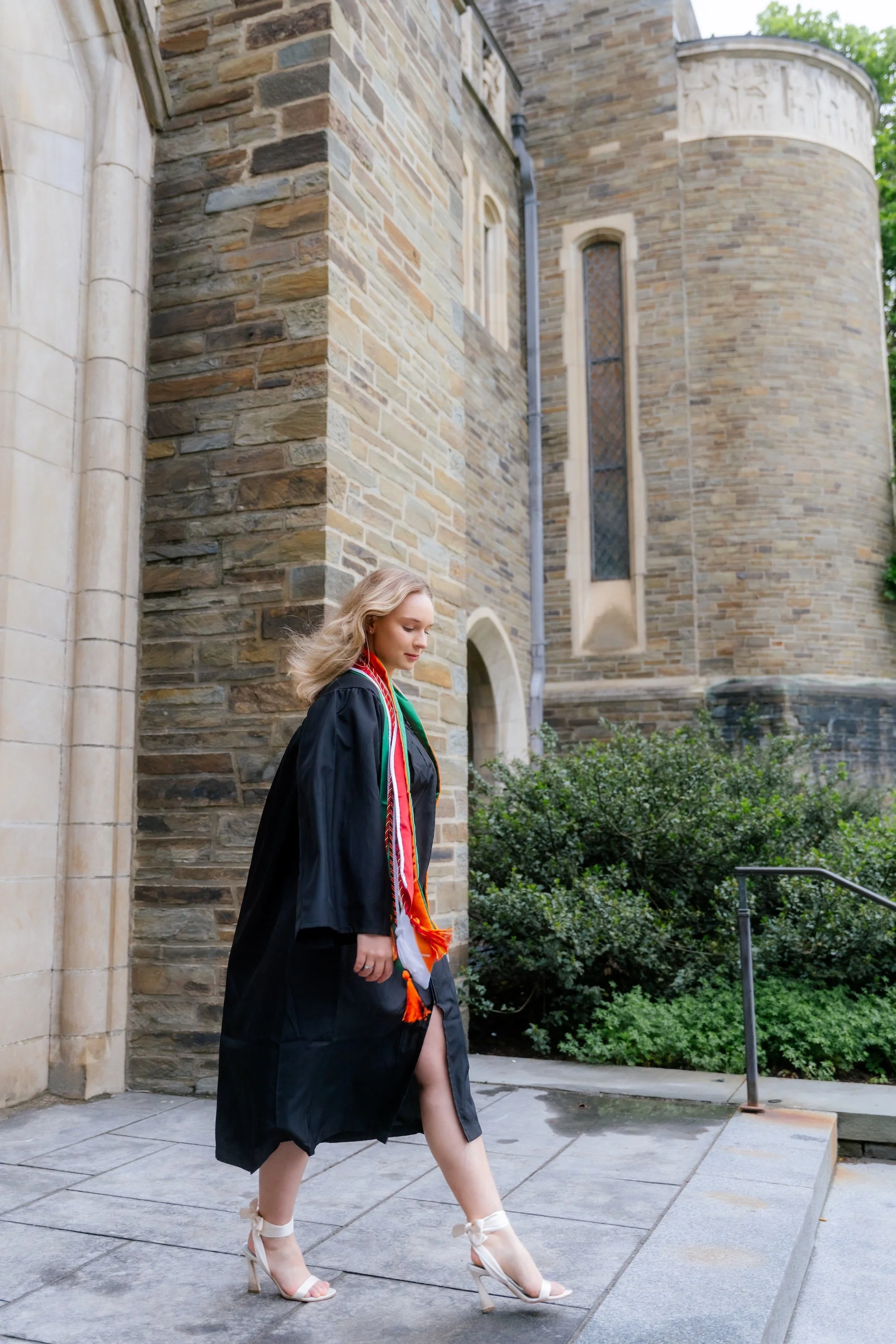 Ava_grad_photo-59 copy.jpg