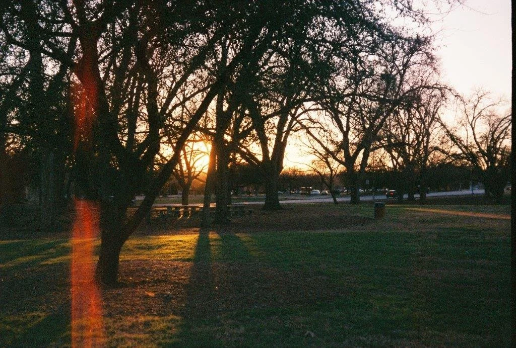 R1-06818-0006.jpg