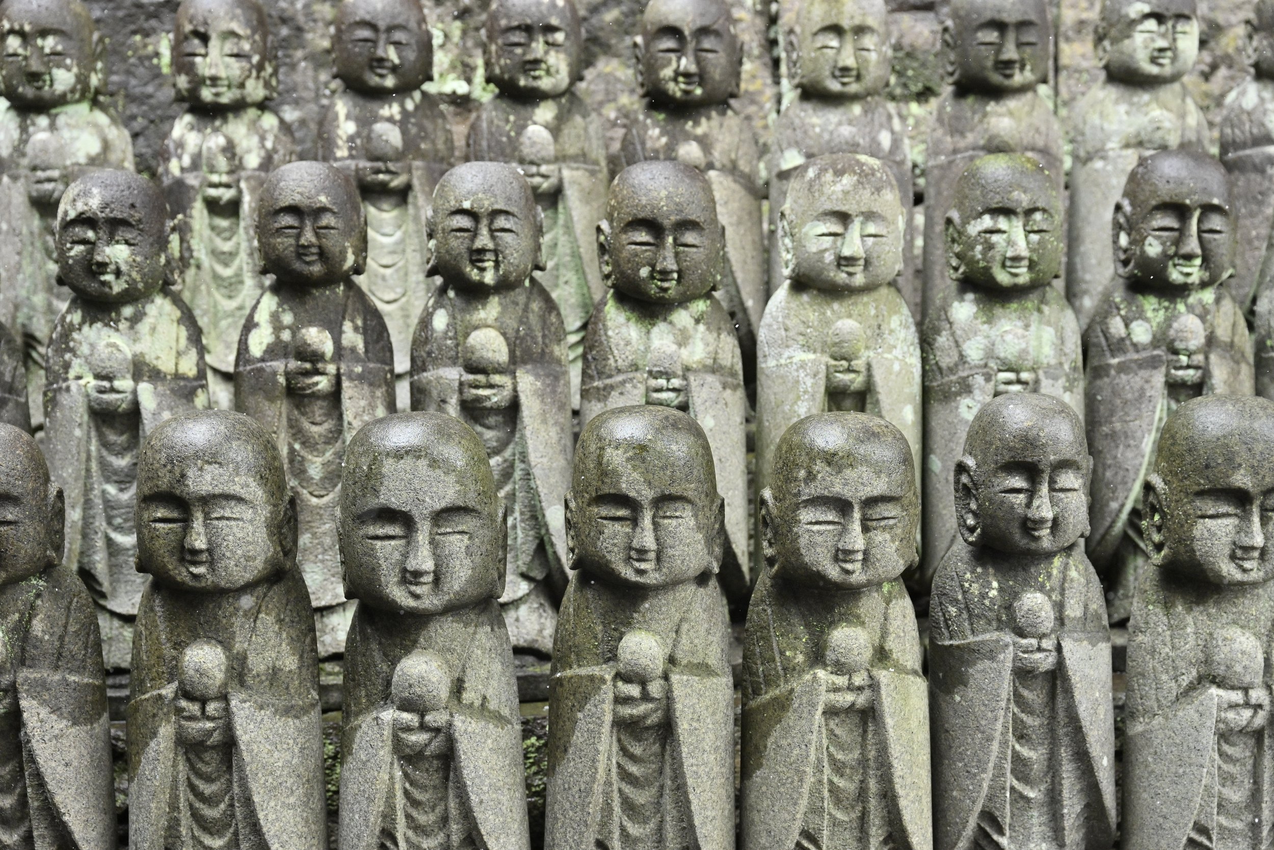 These small figures represent a deity believed to protect children, even in the afterlife, including those lost through miscarriage. At first, seeing so many of them was deeply moving and a bit heartbreaking, as it made me wonder how many represented