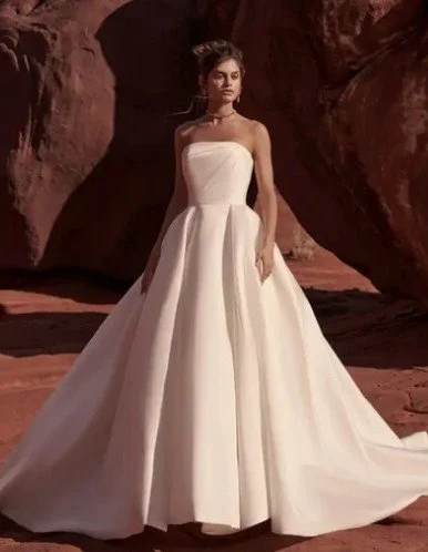 Alera by Sottero & Midgely.jpg