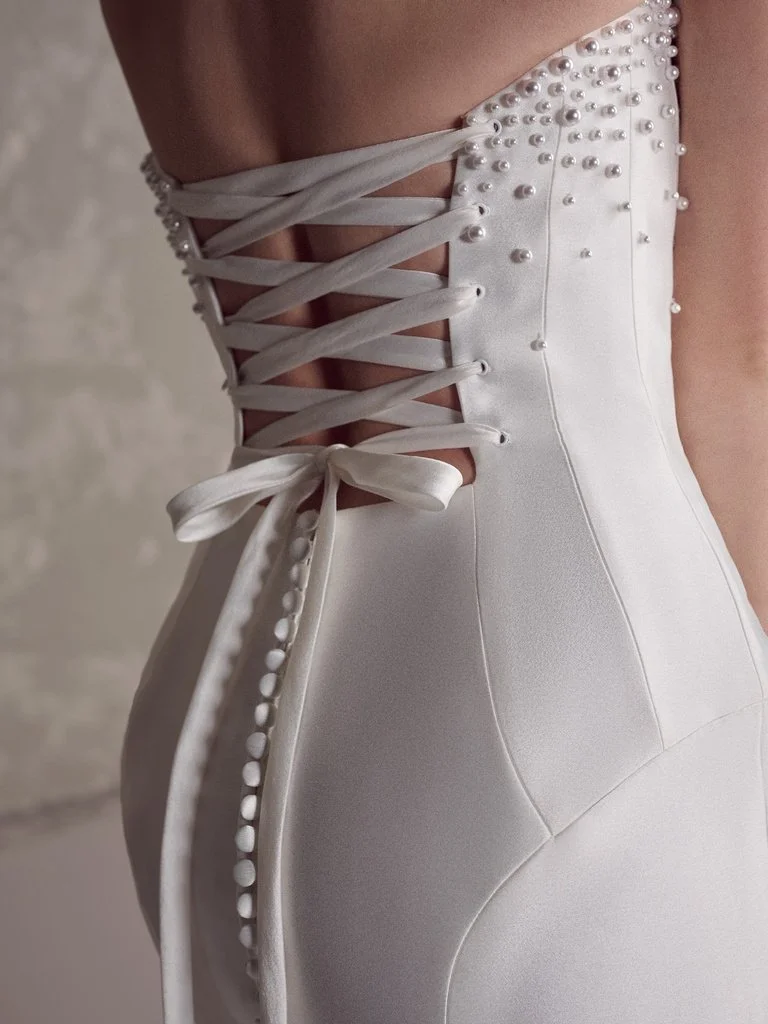 Corset Back.