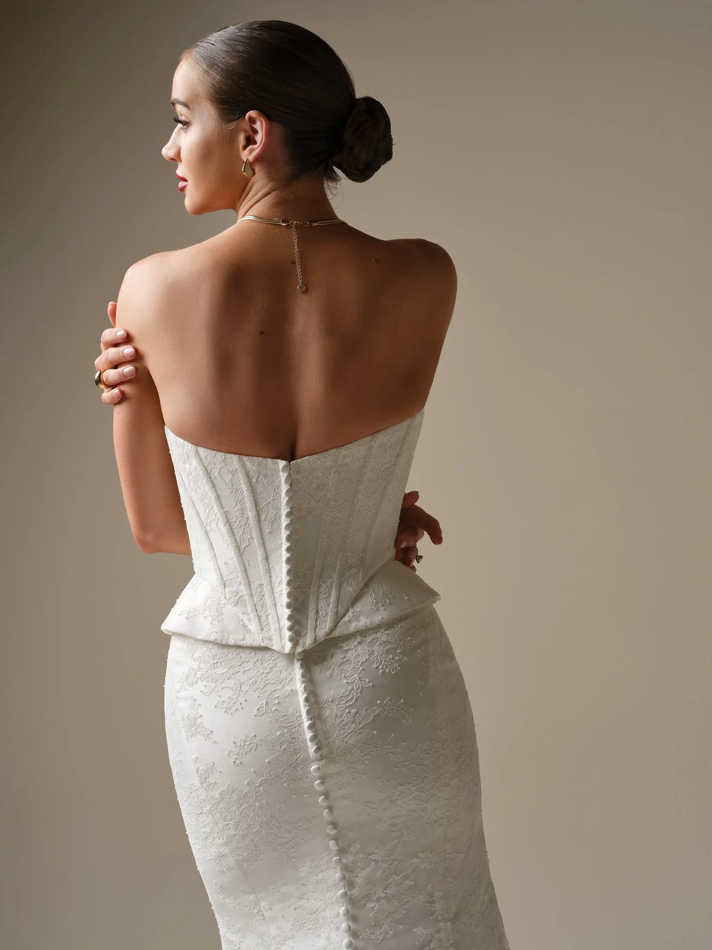 Sottero-and-Midgley-Lassen-Sheath-Wedding-Dress-26SS453A01-Alt59-IV002.jpg