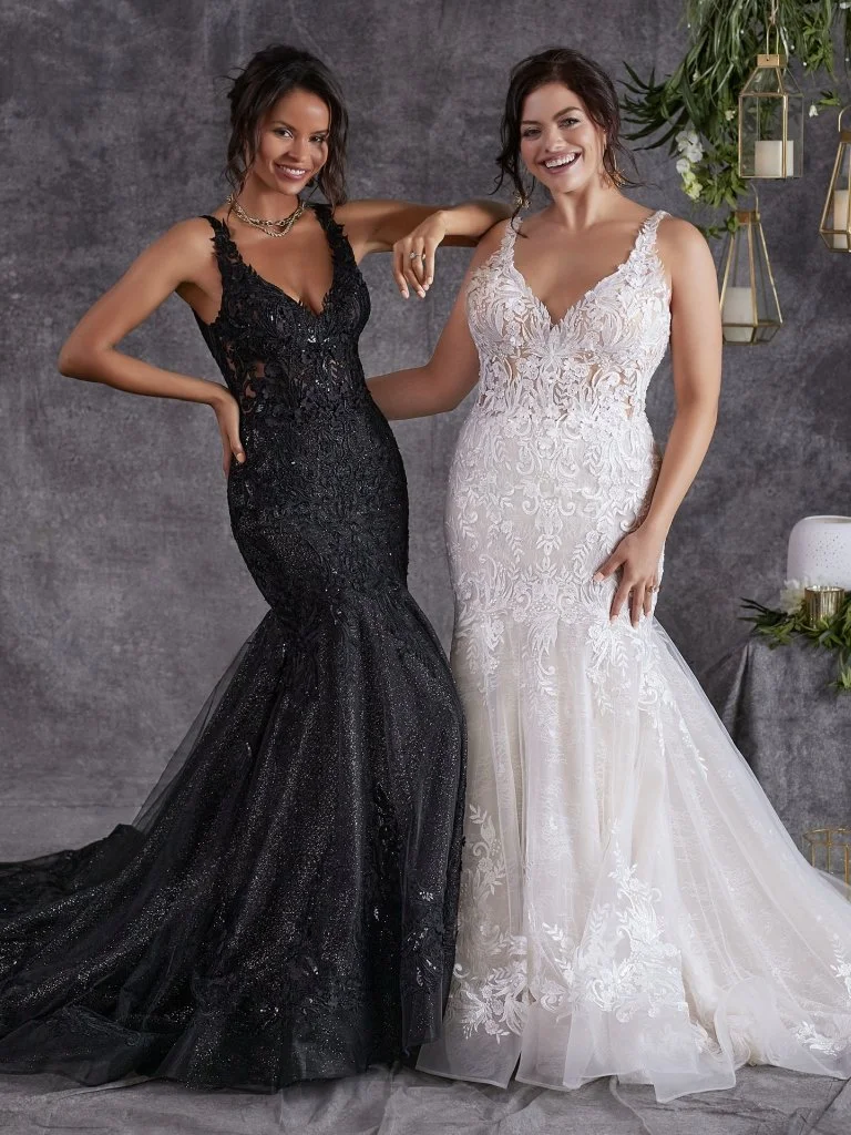 Also available in all Black & Ivory.
