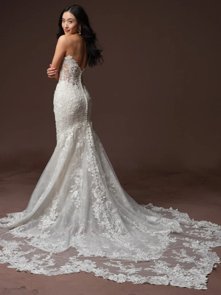Maggie-Sottero-Estelle-Fit-and-Flare-Wedding-Dress-F6MK141A01-Alt57-IV066.jpg