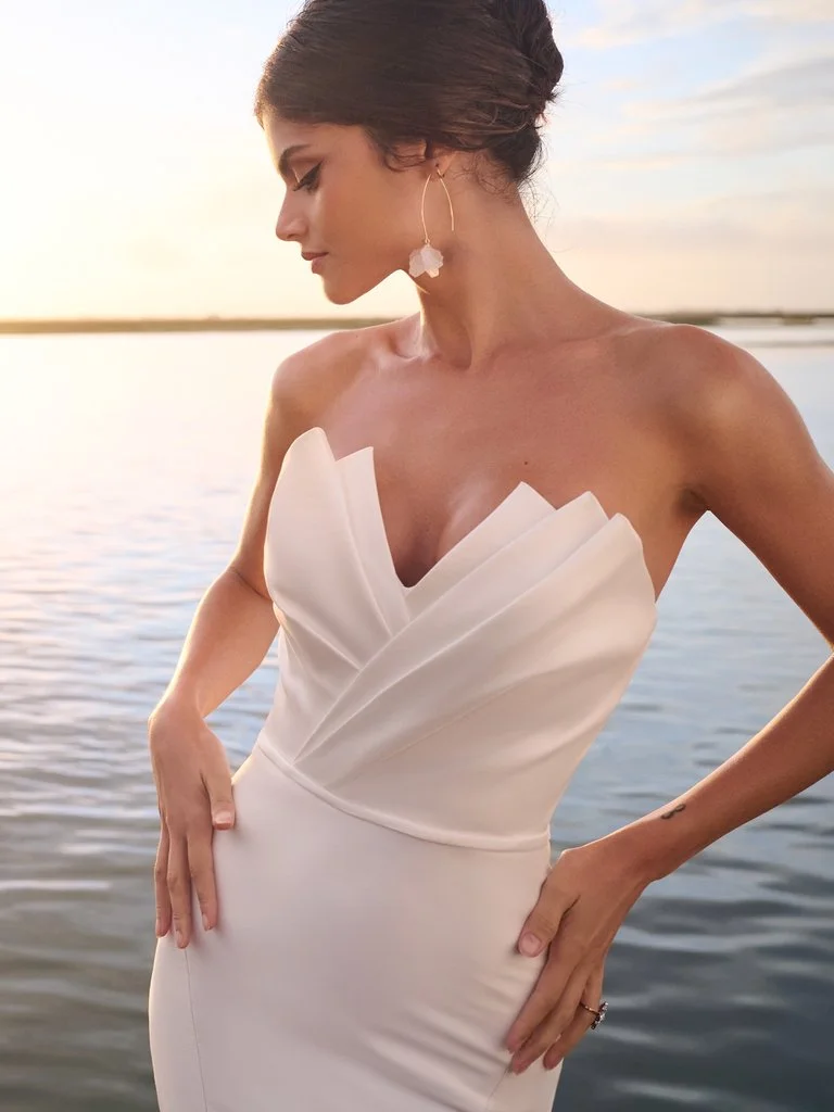 Large - Sottero-and-Midgley-Marilyn-Fit-and-Flare-Wedding-Dress-23SW619A01-PROMO1-AI.jpg