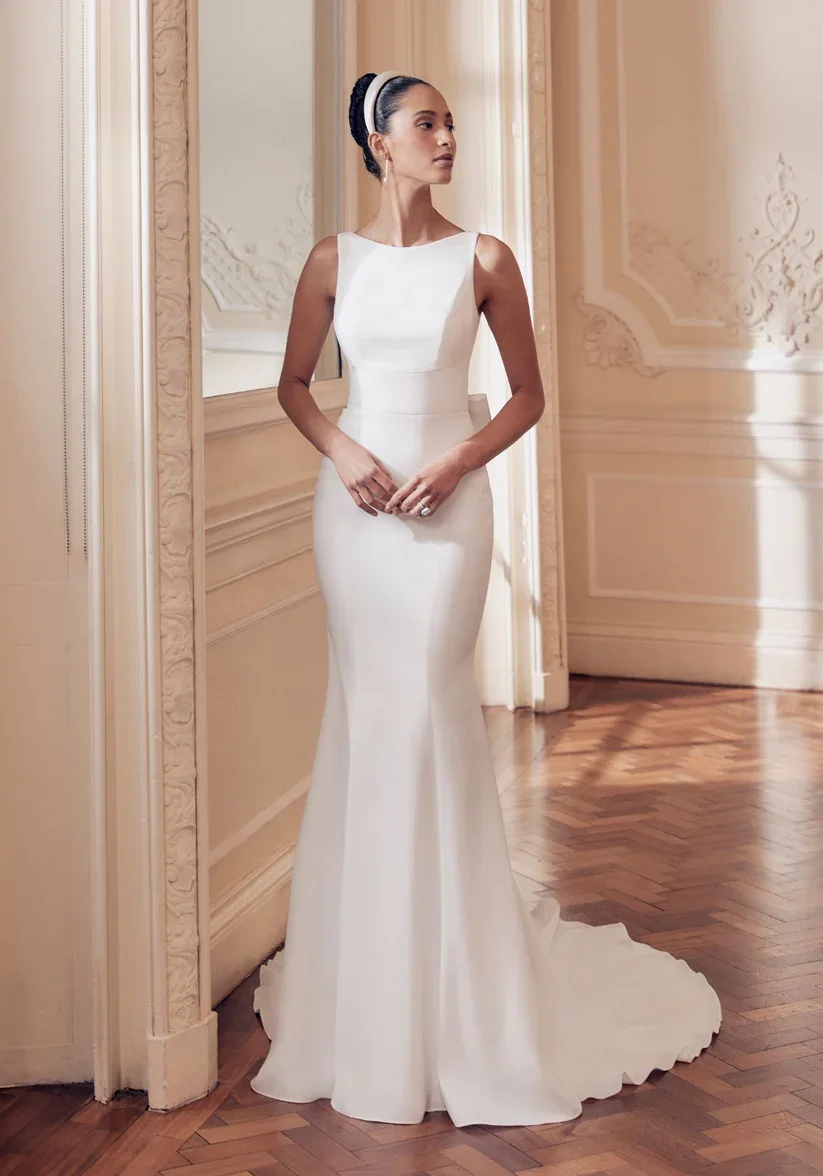 GWEN - ARRIVING SOON