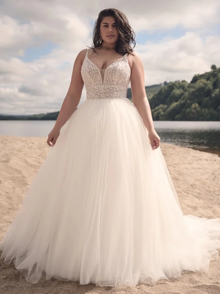 Sottero-and-Midgley-Royce-Ballgown-Wedding-Dress-23SS056A01-PROMO8-IV-Curve.jpg