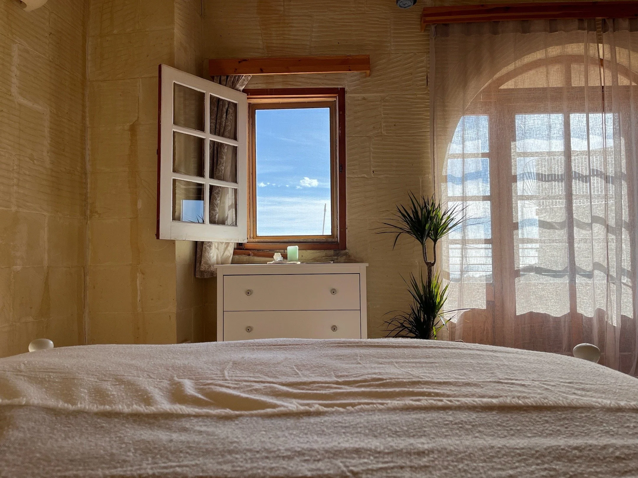 Sky room window with and from bed.JPG