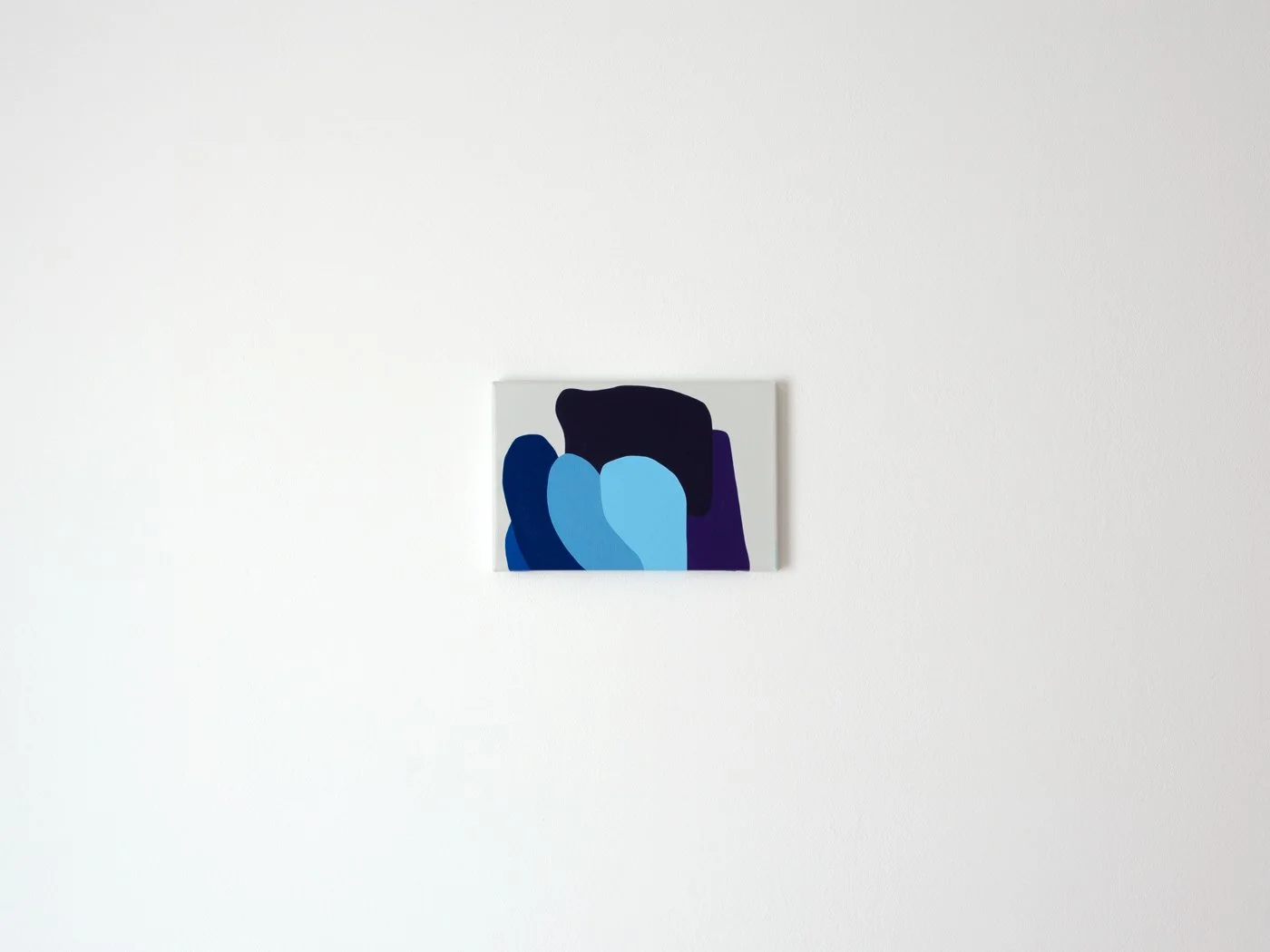 Kristina Nuleši, Coolness, 2025, acrylic on canvas, 20 x 30 x 2 cm (private collection)