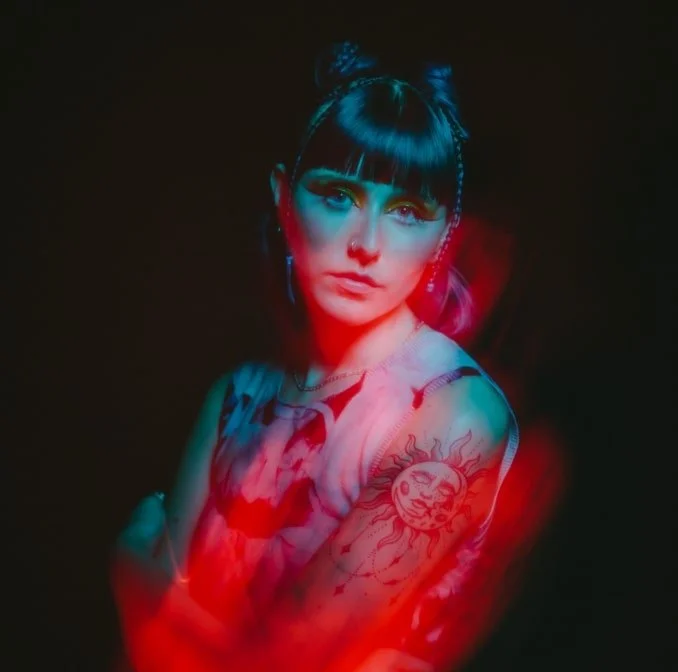 Alt-Pop Artist Darla Jade Shares Her Superb New EP “Only The Paranoid Survive”