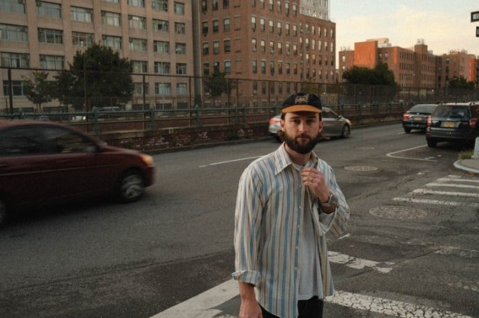 BENTLE Releases His New Single "Darkest Blue"