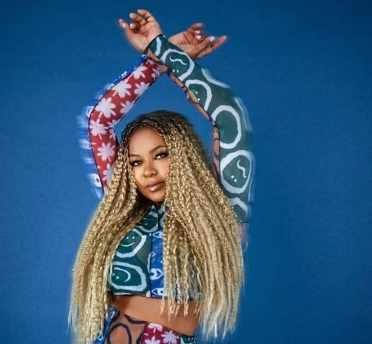 Watch “No Goodbyes”, the New Clip by UK RnB Singer-Songwriter Wellingta