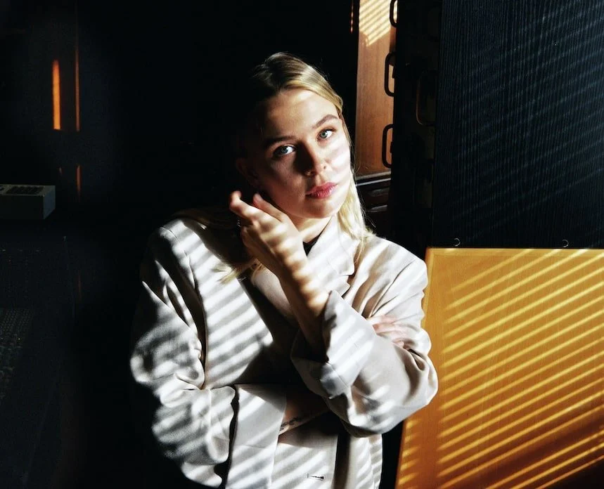 NN Song of the Week: “Versace Eros” by French Horn Rebellion, Featuring Siné