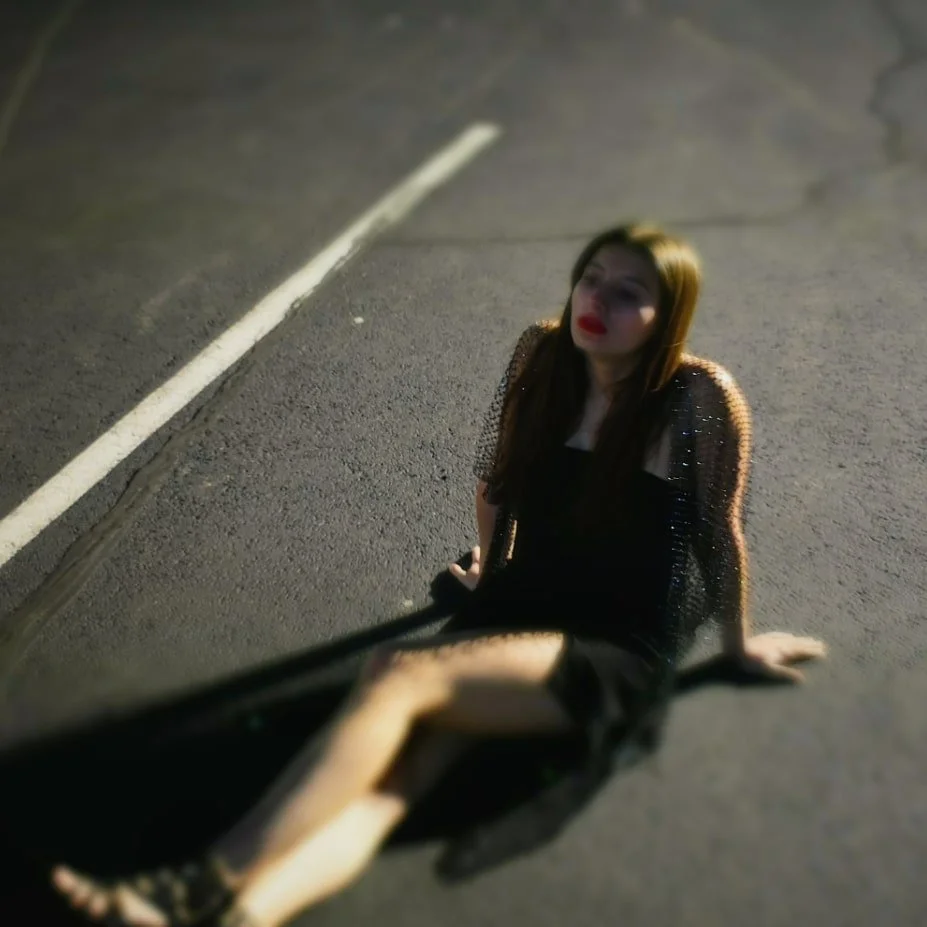 Anna Vrahliotis Shares Her Brand New EP “A Little Thing Called Love”