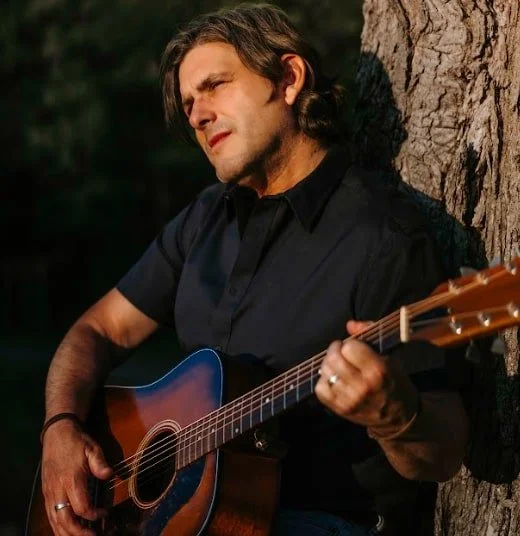 New York Pop/Rock Singer-Songwriter Christian Parker Reveals the Music Video for “Forever Man”