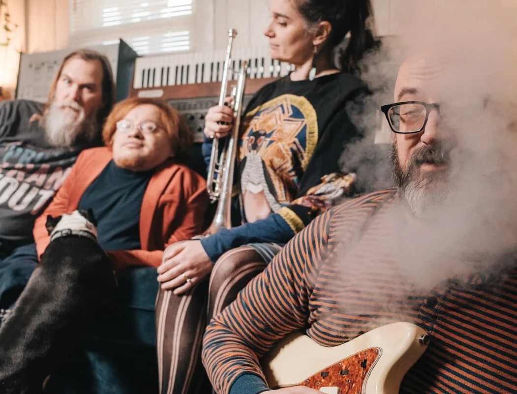 BUNNIES Present Their “Homunculus” Music Video