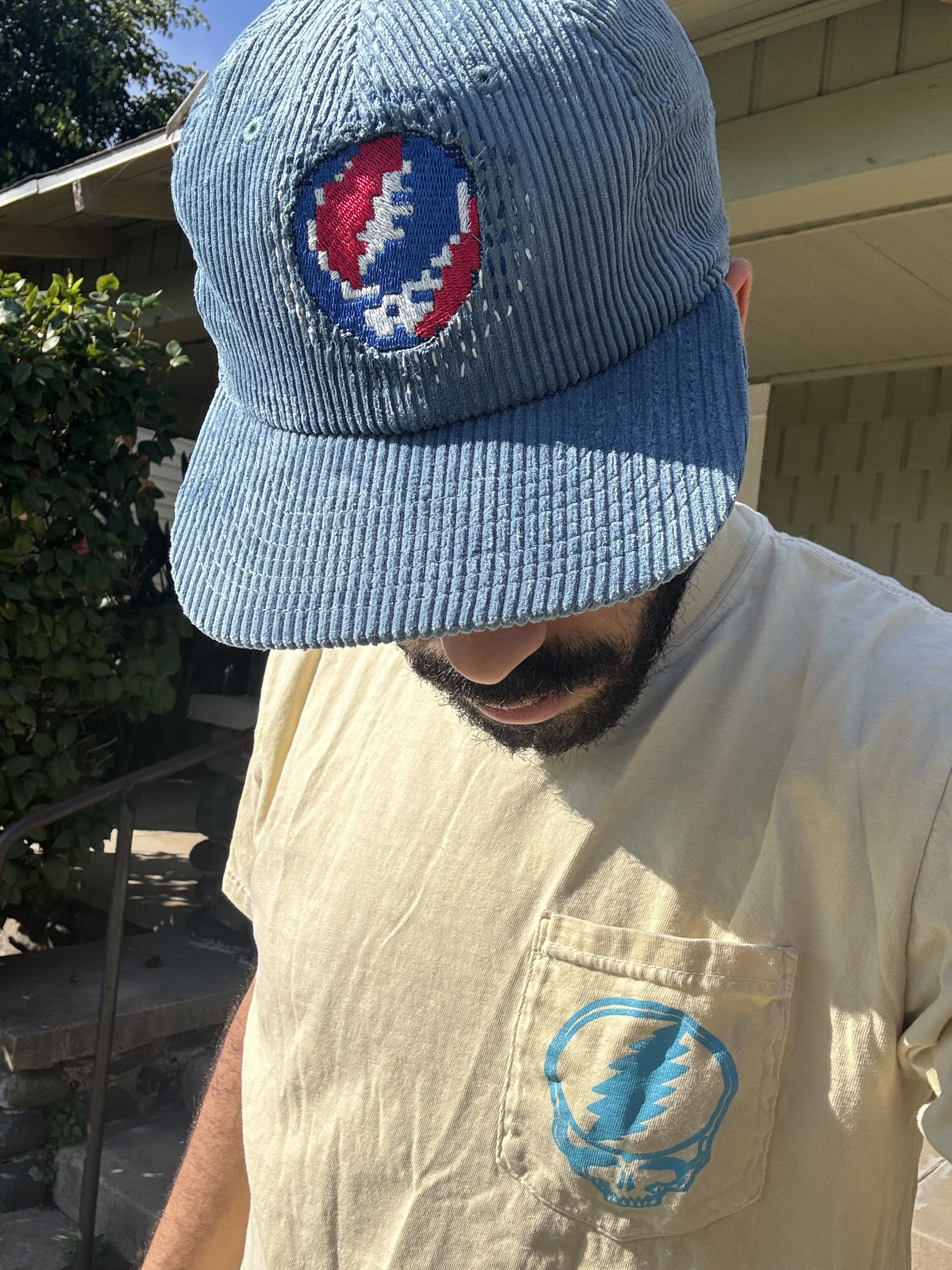 Pixel Stealie Head Down Five Panel.JPG