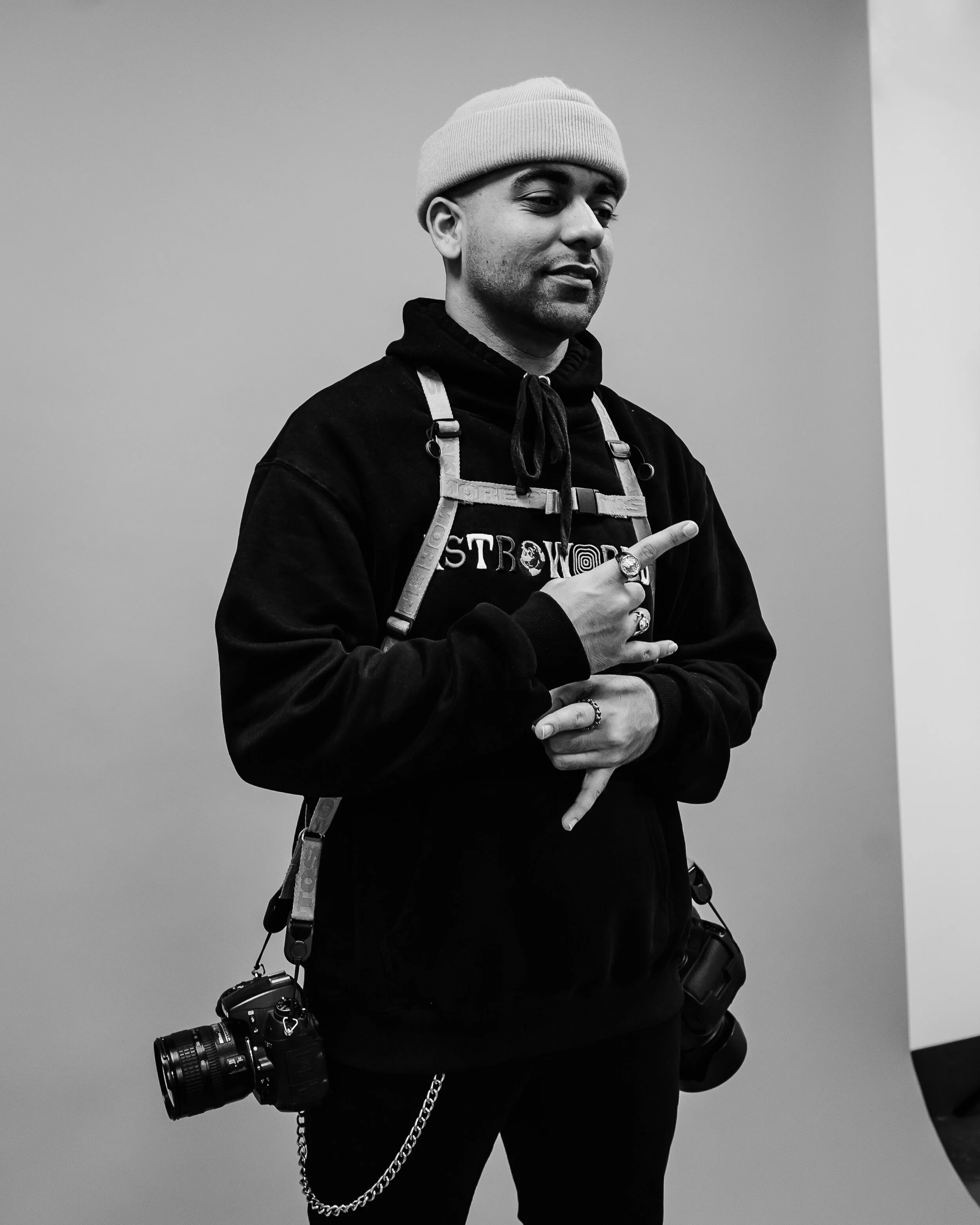 Bas_CamStrap_1.jpeg