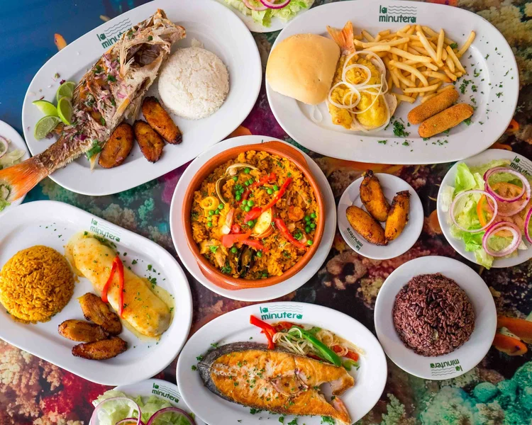 La Minutera Seafood Restaurant business photo