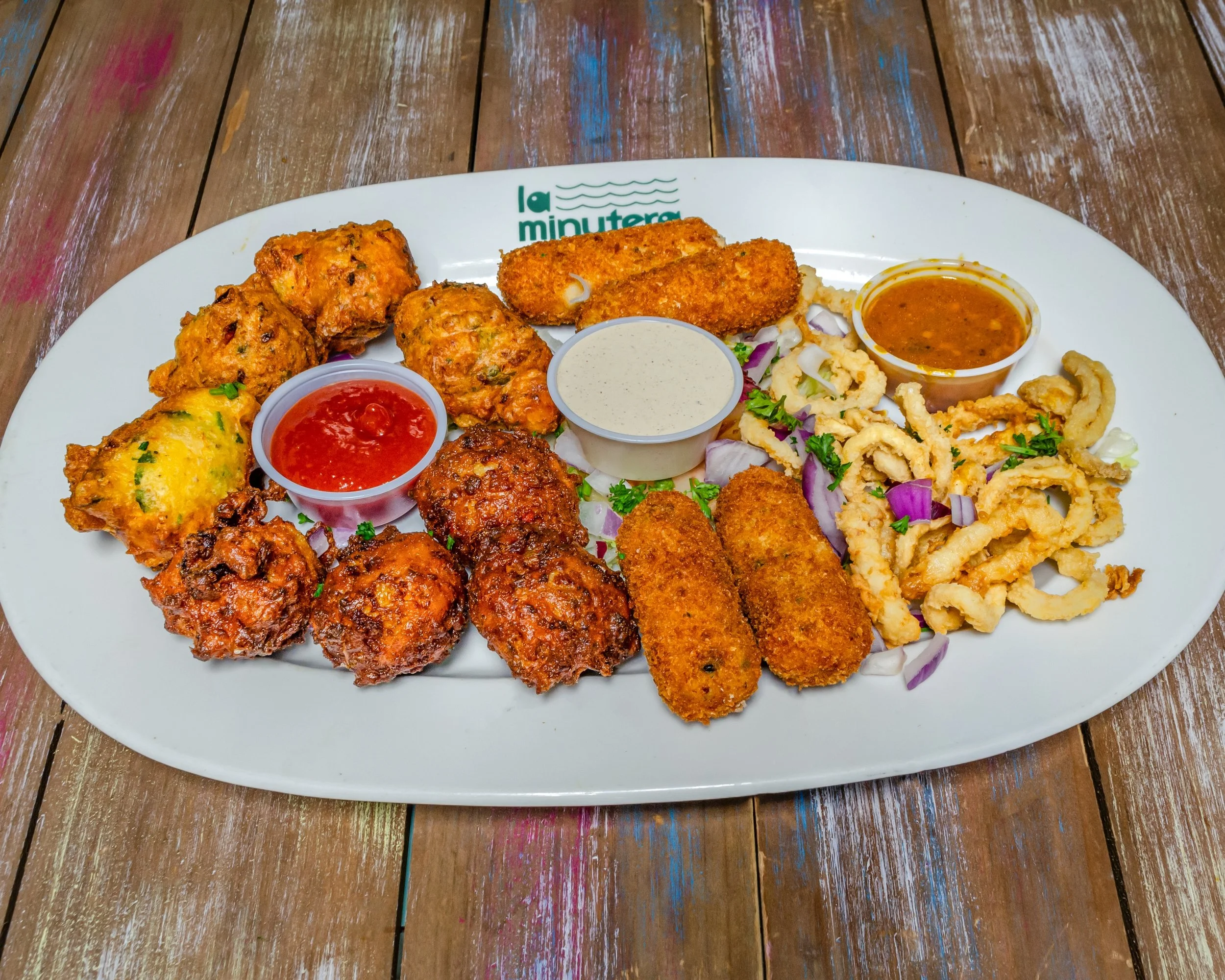 LaMinuteraSeafoodRestaurant_ParrilladaDeMariscos_2880x2304.JPG
