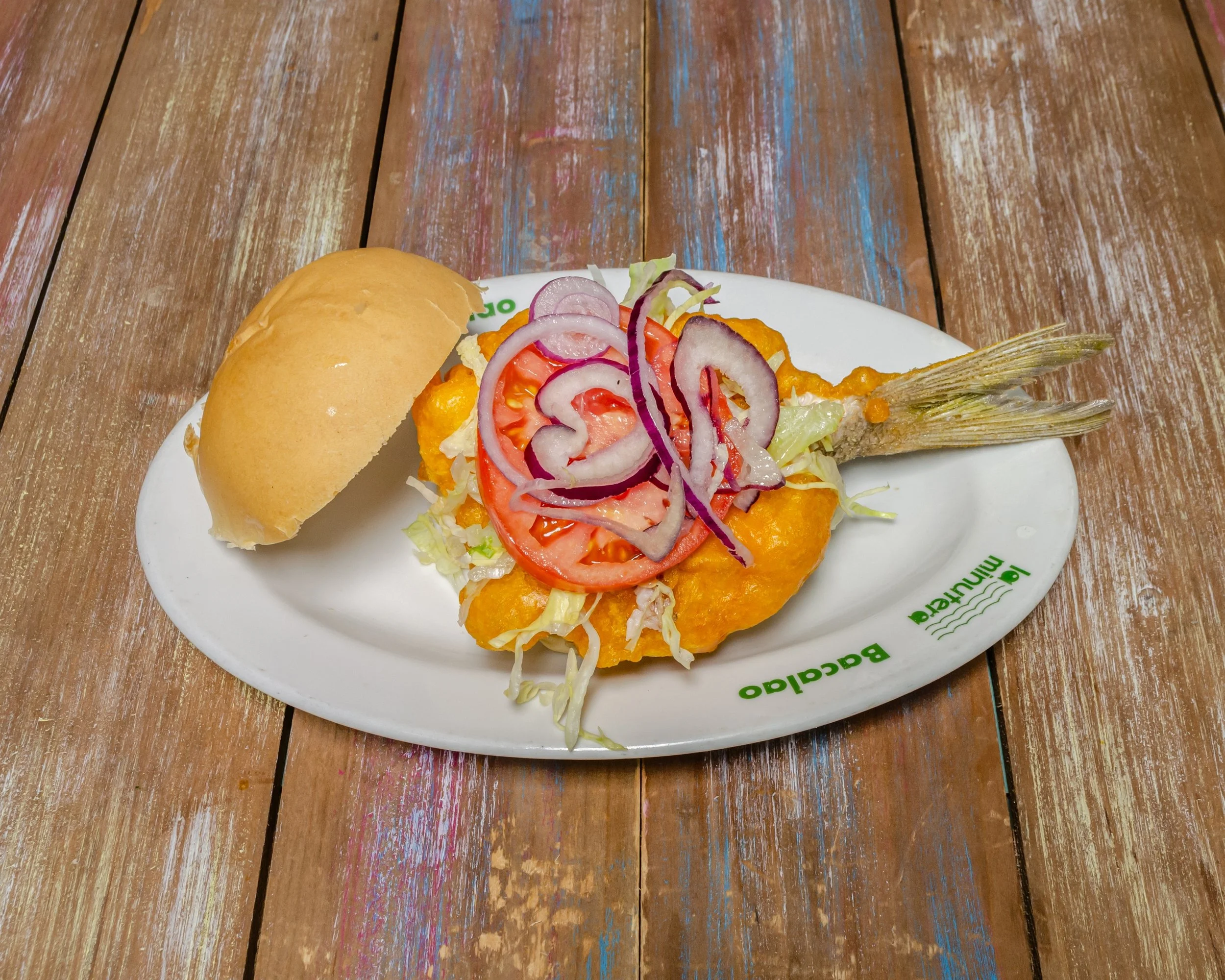 LaMinuteraSeafoodRestaurant_EmparedadoDeMinuta_2880x2304.JPG