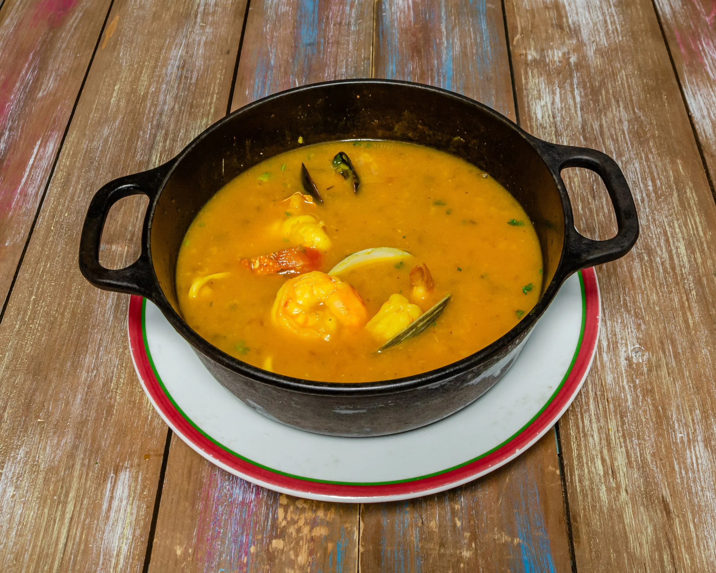 LaMinuteraSeafoodRestaurant_SoponMarinero_2880x2304.JPG