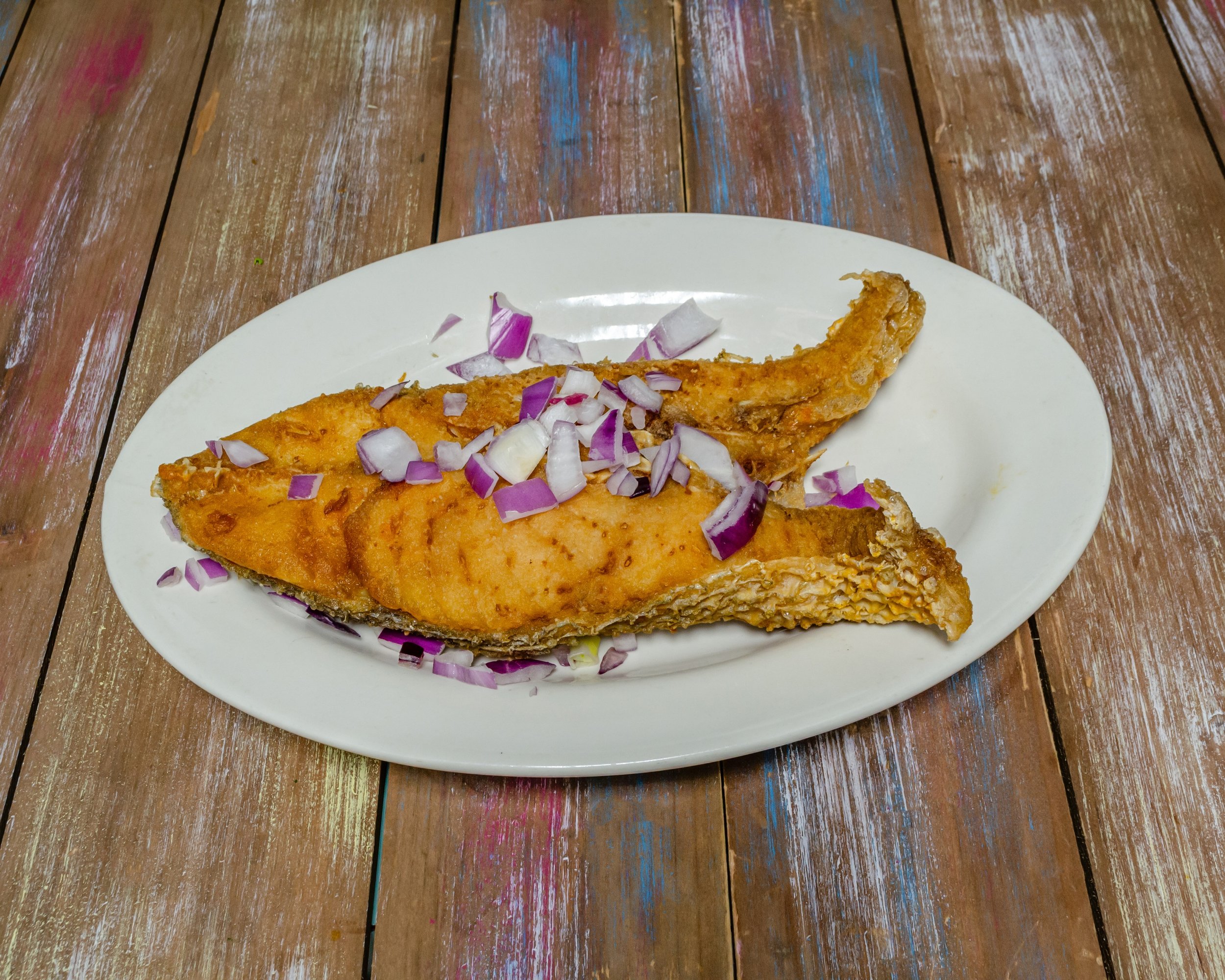 LaMinuteraSeafoodRestaurant_RuedaDeChernaFrita_2880x2304.JPG