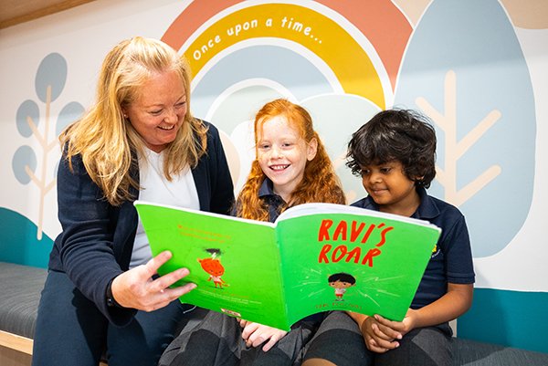 Murals Transform Warden Hill Primary School