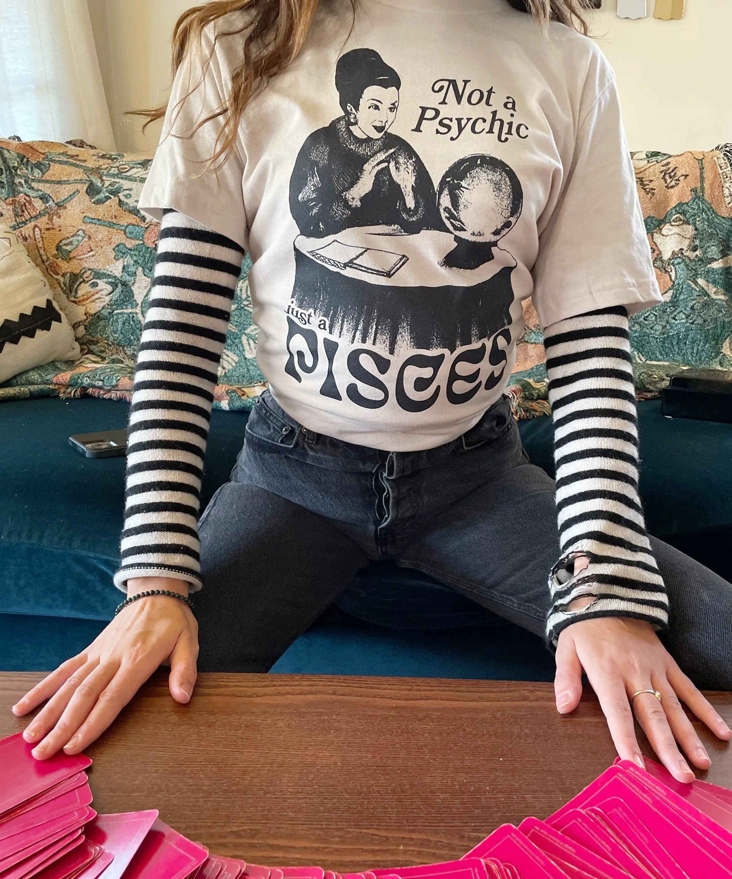 piscestshirtmerch.jpg