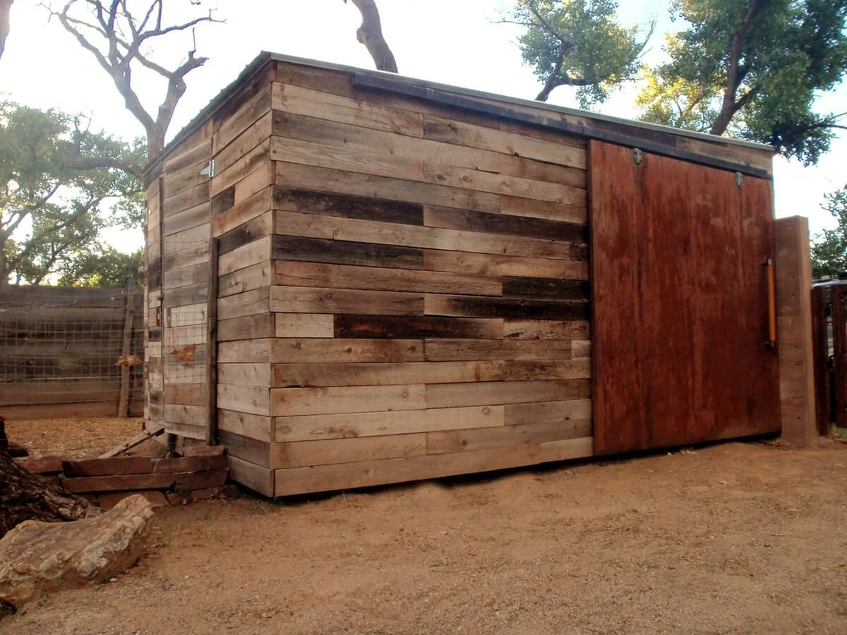 RUSTIC-MODERN- SHED (3).jpg